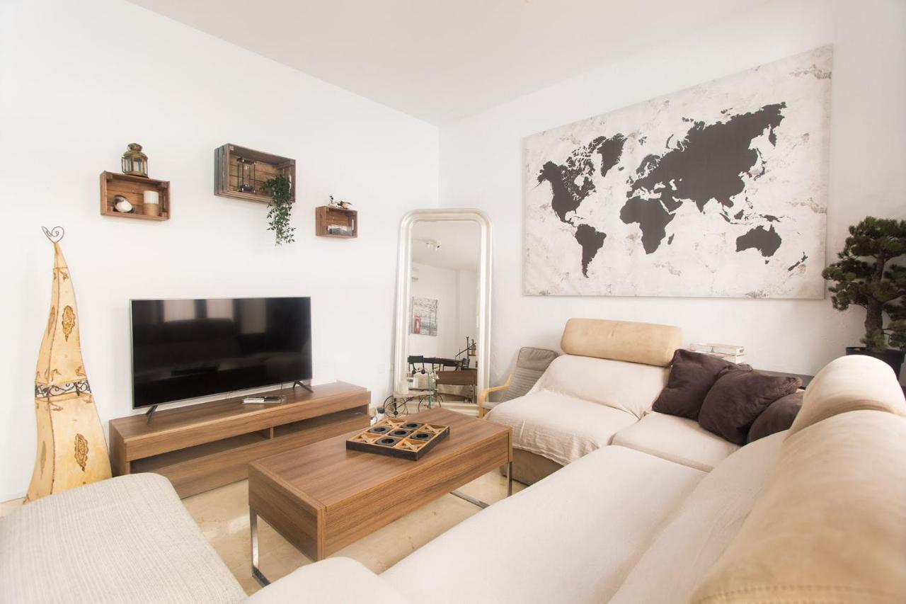 Compas Suites Malaga Bagian luar foto