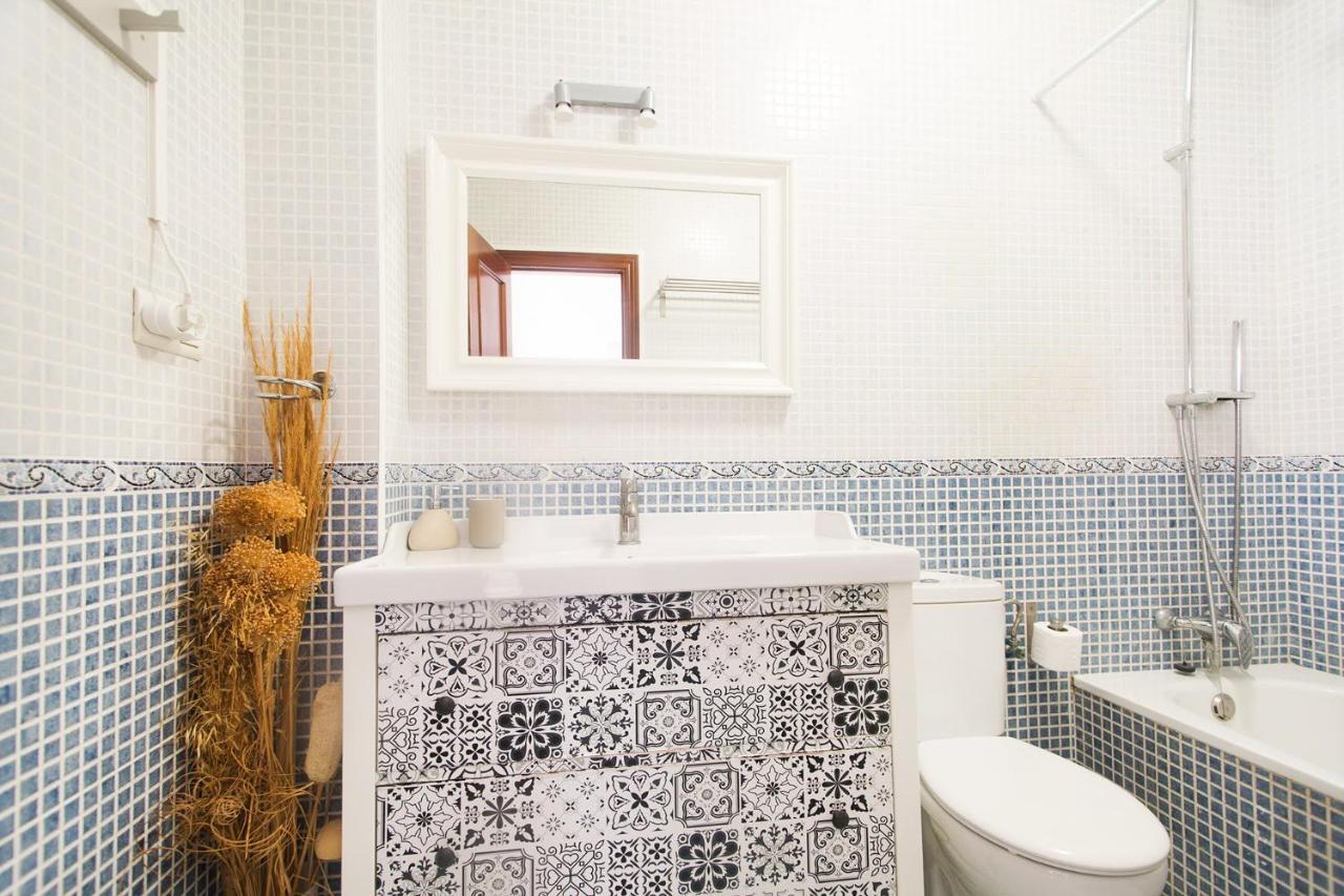 Compas Suites Malaga Bagian luar foto